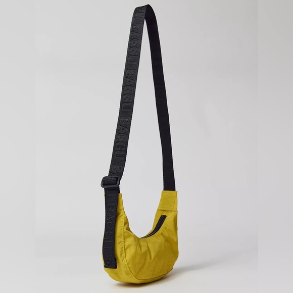 NEW BAGGU Mini Nylon Crescent Bag - Picture 4 of 13